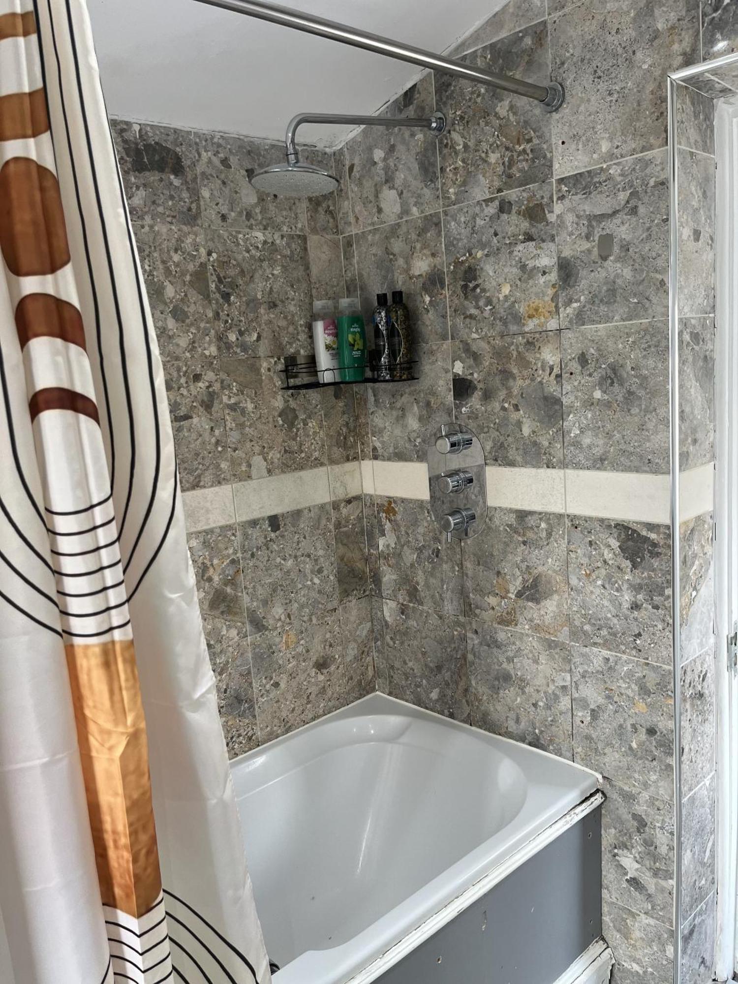 City Reach Retreat Spacious 4Bed House Startford Maryland Great Transport Links Londra Dış mekan fotoğraf