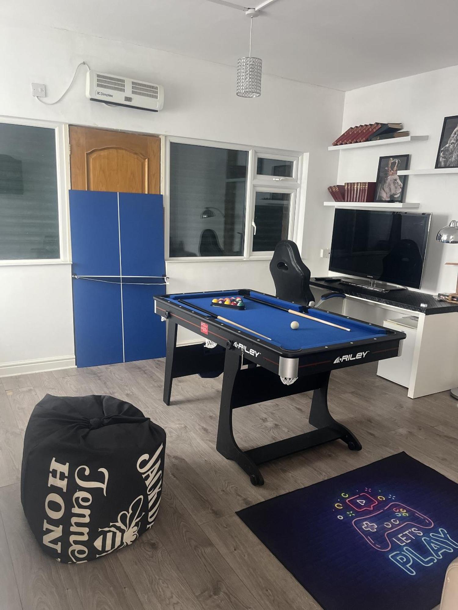 City Reach Retreat Spacious 4Bed House Startford Maryland Great Transport Links Londra Oda fotoğraf
